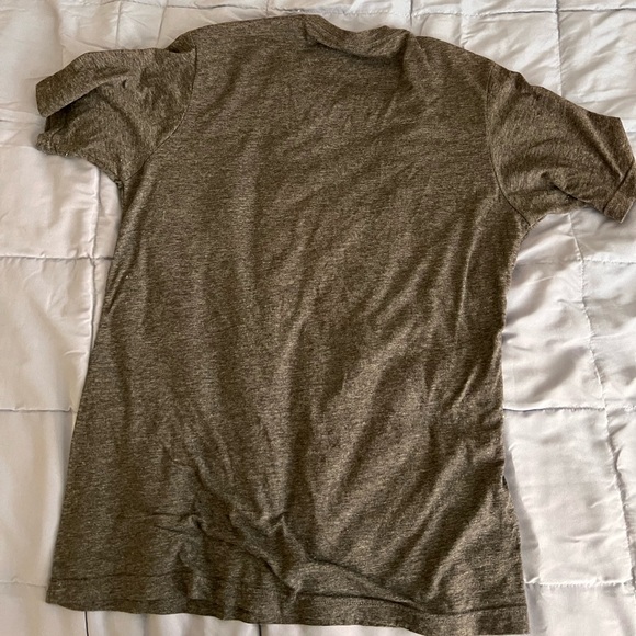 Disney tshirt - Picture 2 of 3